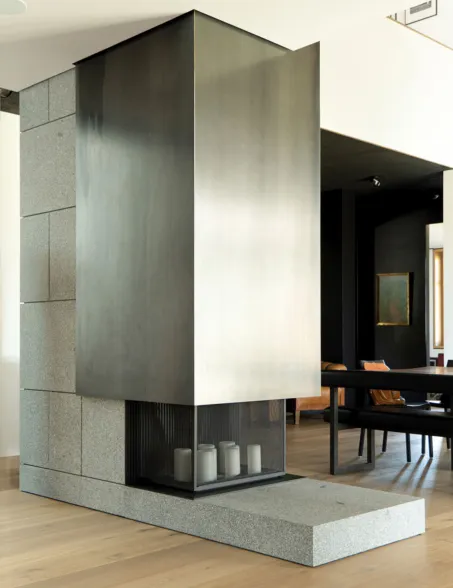 Cladding of a fireplace made from granite