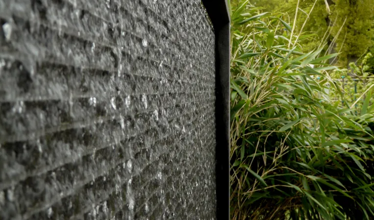 water wall made of Nero Assoluto