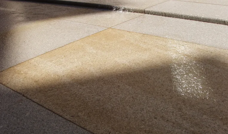 Horizontal waterwall