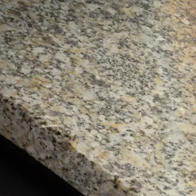 Nammering Yellow-Grey ground C120 586